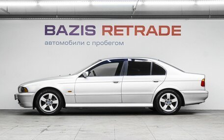 BMW 5 серия, 2001 год, 650 000 рублей, 9 фотография