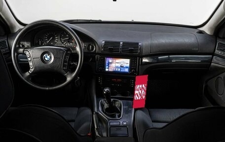 BMW 5 серия, 2001 год, 650 000 рублей, 17 фотография