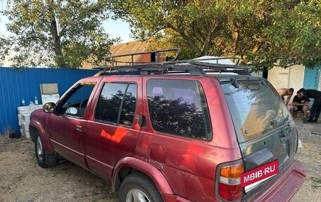 Nissan Pathfinder, 1998 год, 300 000 рублей, 2 фотография