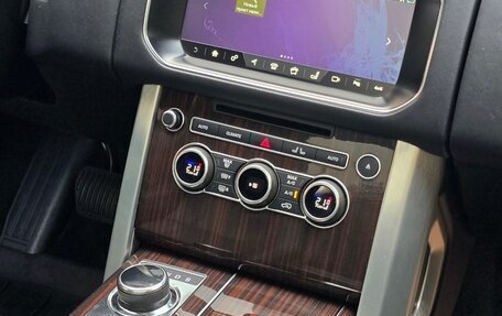 Land Rover Range Rover IV рестайлинг, 2017 год, 4 290 000 рублей, 11 фотография