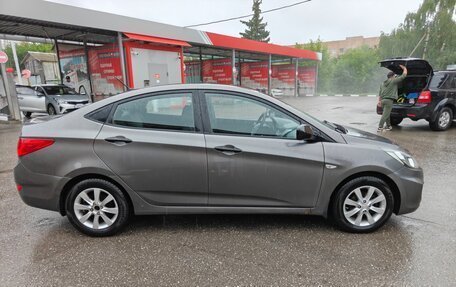 Hyundai Solaris II рестайлинг, 2011 год, 550 000 рублей, 7 фотография