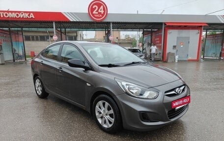 Hyundai Solaris II рестайлинг, 2011 год, 550 000 рублей, 8 фотография