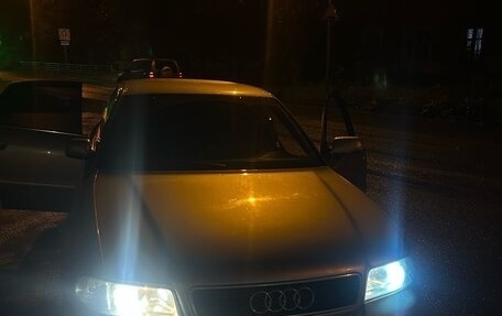 Audi A4, 1999 год, 350 000 рублей, 3 фотография