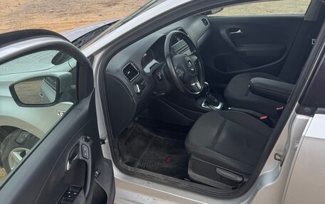 Volkswagen Polo VI (EU Market), 2012 год, 850 000 рублей, 8 фотография