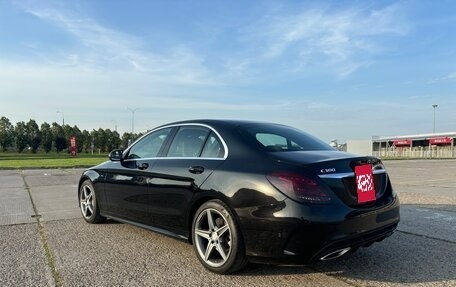 Mercedes-Benz C-Класс, 2017 год, 2 690 000 рублей, 3 фотография