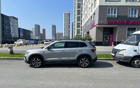 Volkswagen Taos, 2021 год, 2 200 000 рублей, 2 фотография