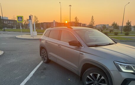 Volkswagen Taos, 2021 год, 2 200 000 рублей, 11 фотография