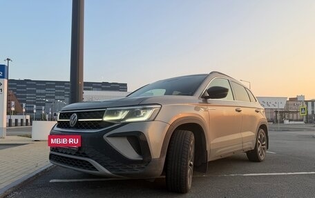 Volkswagen Taos, 2021 год, 2 200 000 рублей, 13 фотография