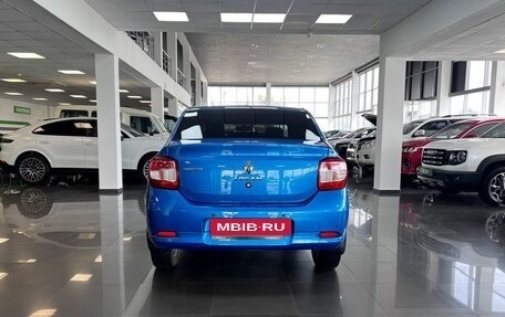 Renault Logan II, 2015 год, 995 000 рублей, 4 фотография
