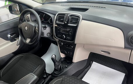 Renault Logan II, 2015 год, 995 000 рублей, 13 фотография