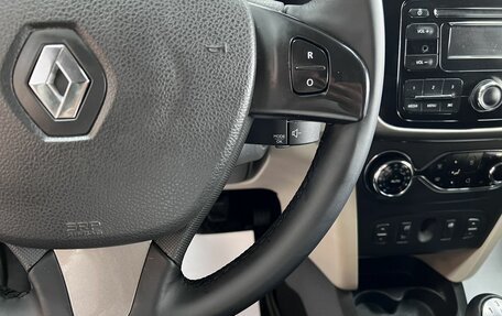 Renault Logan II, 2015 год, 995 000 рублей, 17 фотография