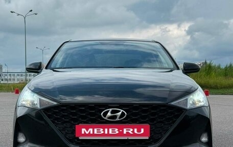 Hyundai Solaris II рестайлинг, 2021 год, 1 590 000 рублей, 7 фотография