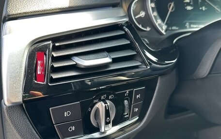 BMW 5 серия, 2018 год, 3 200 000 рублей, 29 фотография