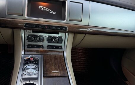 Jaguar XF I рестайлинг, 2011 год, 800 000 рублей, 15 фотография