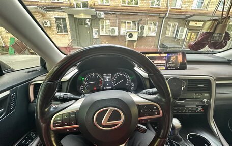 Lexus RX IV рестайлинг, 2018 год, 4 300 000 рублей, 8 фотография