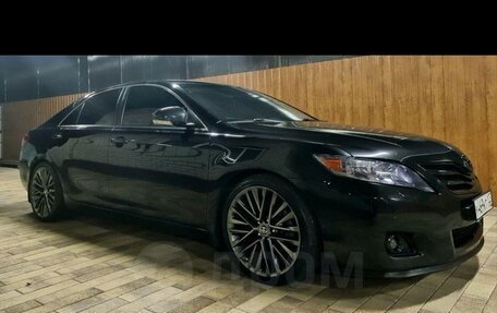 Toyota Camry, 2010 год, 1 700 000 рублей, 4 фотография