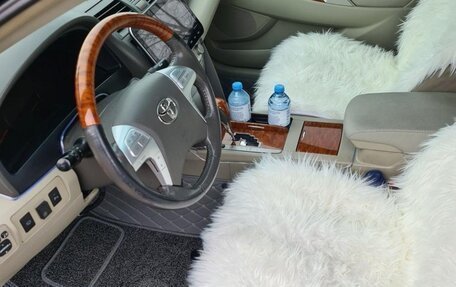 Toyota Camry, 2010 год, 1 700 000 рублей, 8 фотография