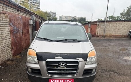 Hyundai Starex I рестайлинг, 2007 год, 475 000 рублей, 1 фотография