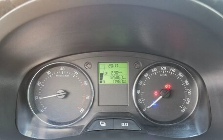 Skoda Fabia II, 2012 год, 650 000 рублей, 14 фотография