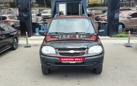 Chevrolet Niva I рестайлинг, 2013 год, 620 000 рублей, 2 фотография