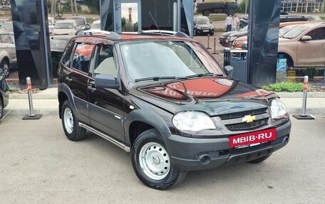 Chevrolet Niva I рестайлинг, 2013 год, 620 000 рублей, 3 фотография
