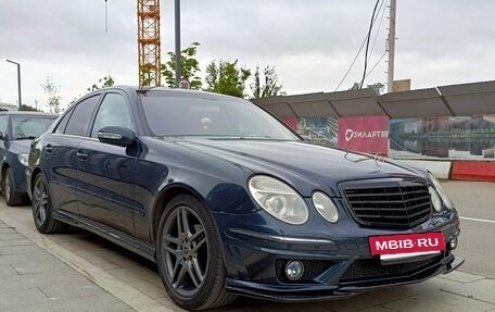 Mercedes-Benz E-Класс, 2003 год, 650 000 рублей, 4 фотография