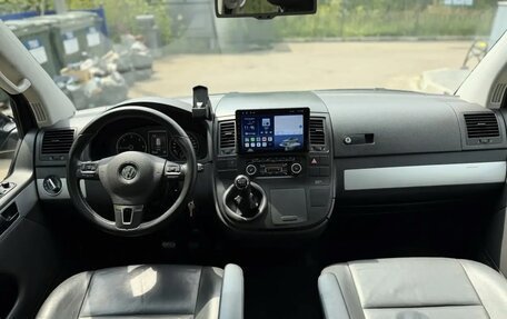 Volkswagen Multivan T5, 2014 год, 2 490 000 рублей, 12 фотография