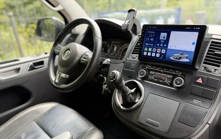Volkswagen Multivan T5, 2014 год, 2 490 000 рублей, 18 фотография