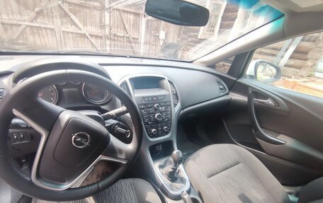 Opel Astra J, 2013 год, 550 000 рублей, 4 фотография