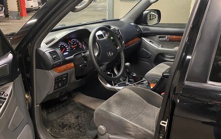 Toyota Land Cruiser Prado 120 рестайлинг, 2008 год, 1 860 000 рублей, 8 фотография