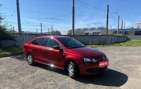 Volkswagen Polo VI (EU Market), 2013 год, 990 000 рублей, 2 фотография