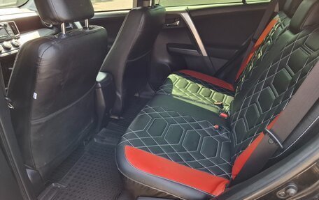 Toyota RAV4, 2016 год, 2 100 000 рублей, 8 фотография