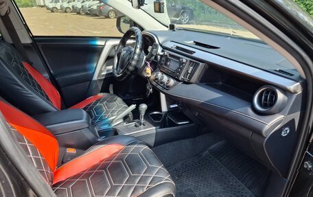 Toyota RAV4, 2016 год, 2 100 000 рублей, 12 фотография