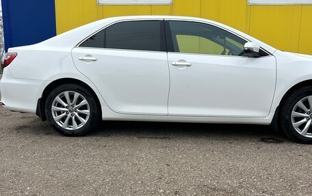 Toyota Camry, 2015 год, 2 100 000 рублей, 3 фотография