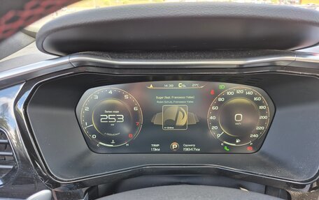 Geely Tugella FY11, 2024 год, 3 220 000 рублей, 16 фотография