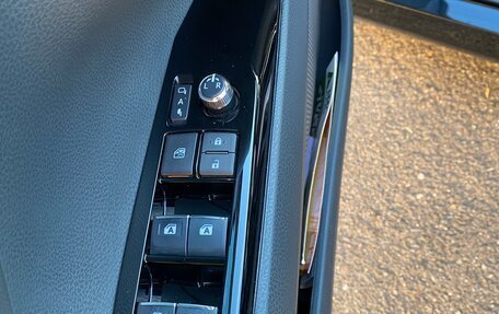 Toyota Camry, 2019 год, 2 900 000 рублей, 13 фотография