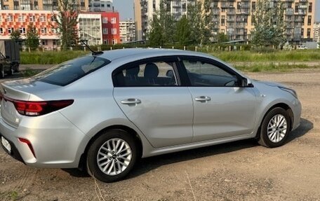 KIA Rio IV, 2019 год, 1 350 000 рублей, 11 фотография