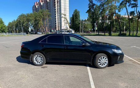 Toyota Camry, 2016 год, 1 950 000 рублей, 4 фотография