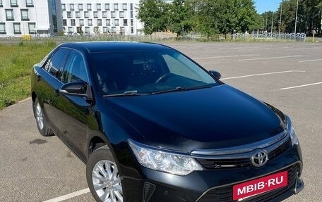 Toyota Camry, 2016 год, 1 950 000 рублей, 3 фотография