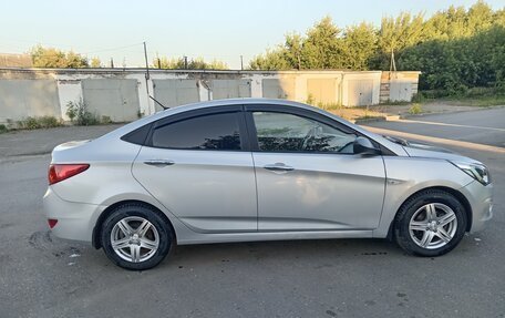 Hyundai Solaris II рестайлинг, 2016 год, 760 000 рублей, 5 фотография