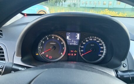 Hyundai Solaris II рестайлинг, 2016 год, 760 000 рублей, 10 фотография