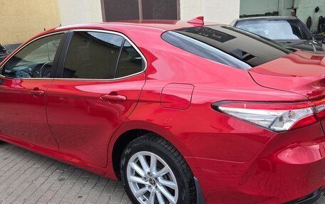 Toyota Camry, 2021 год, 2 790 000 рублей, 7 фотография