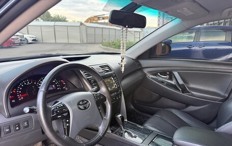 Toyota Camry, 2010 год, 2 050 000 рублей, 8 фотография