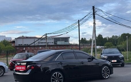 Toyota Camry, 2010 год, 2 050 000 рублей, 4 фотография