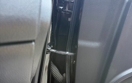 Toyota Camry, 2010 год, 2 050 000 рублей, 13 фотография