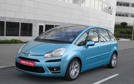 Citroen C4 Picasso II рестайлинг, 2010 год, 485 000 рублей, 1 фотография