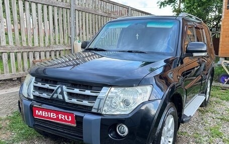 Mitsubishi Pajero IV, 2010 год, 1 700 000 рублей, 1 фотография