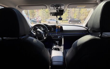 Hyundai Elantra, 2024 год, 2 270 000 рублей, 13 фотография