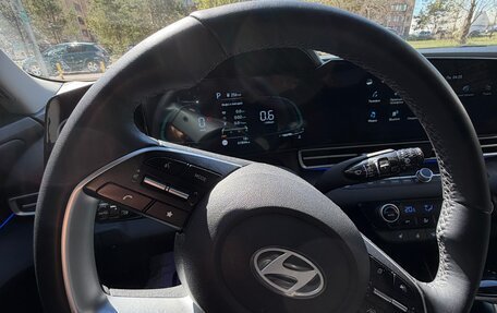 Hyundai Elantra, 2024 год, 2 270 000 рублей, 11 фотография