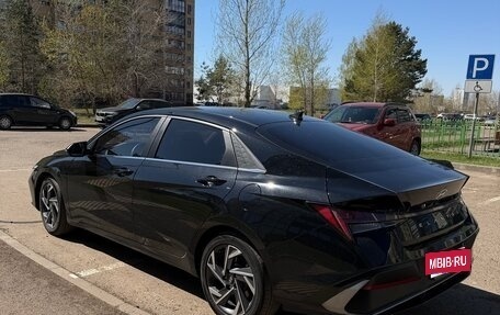 Hyundai Elantra, 2024 год, 2 270 000 рублей, 16 фотография